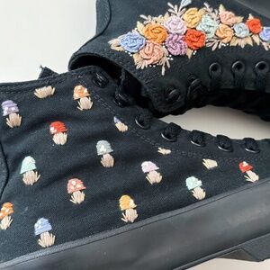 Hand Embroidered Converse High-tops - lugged sole - size 9w